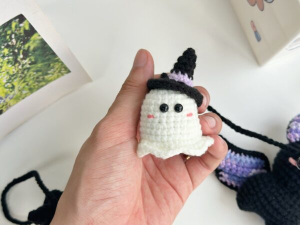 Ghost Car Mirror Crochet Pattern - Image 2