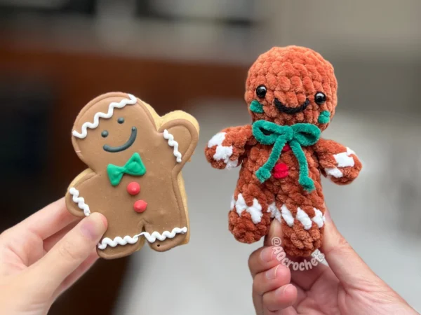 Christmas Crochet Gingerbread - Image 2