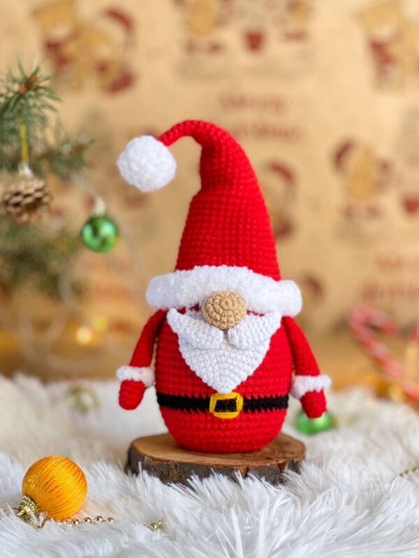 Xmas Crochet Gnome Pattern - Image 4