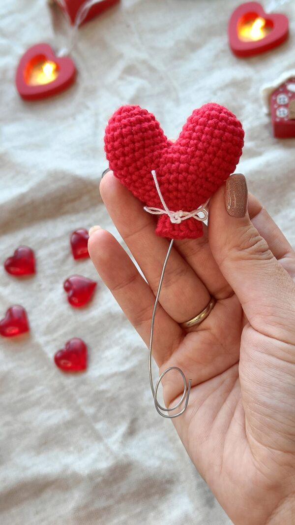 Amigurumi Keychain Valentine - Image 8