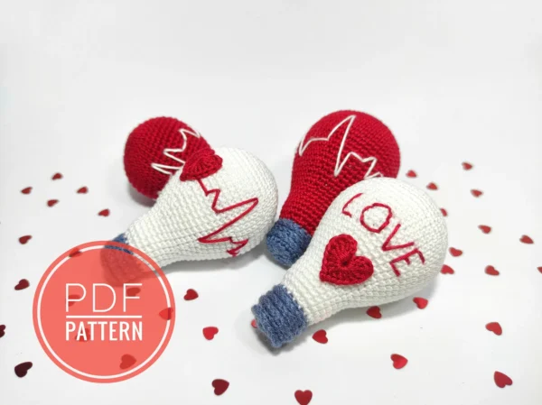 Valentines Day Decor Crochet - Image 4